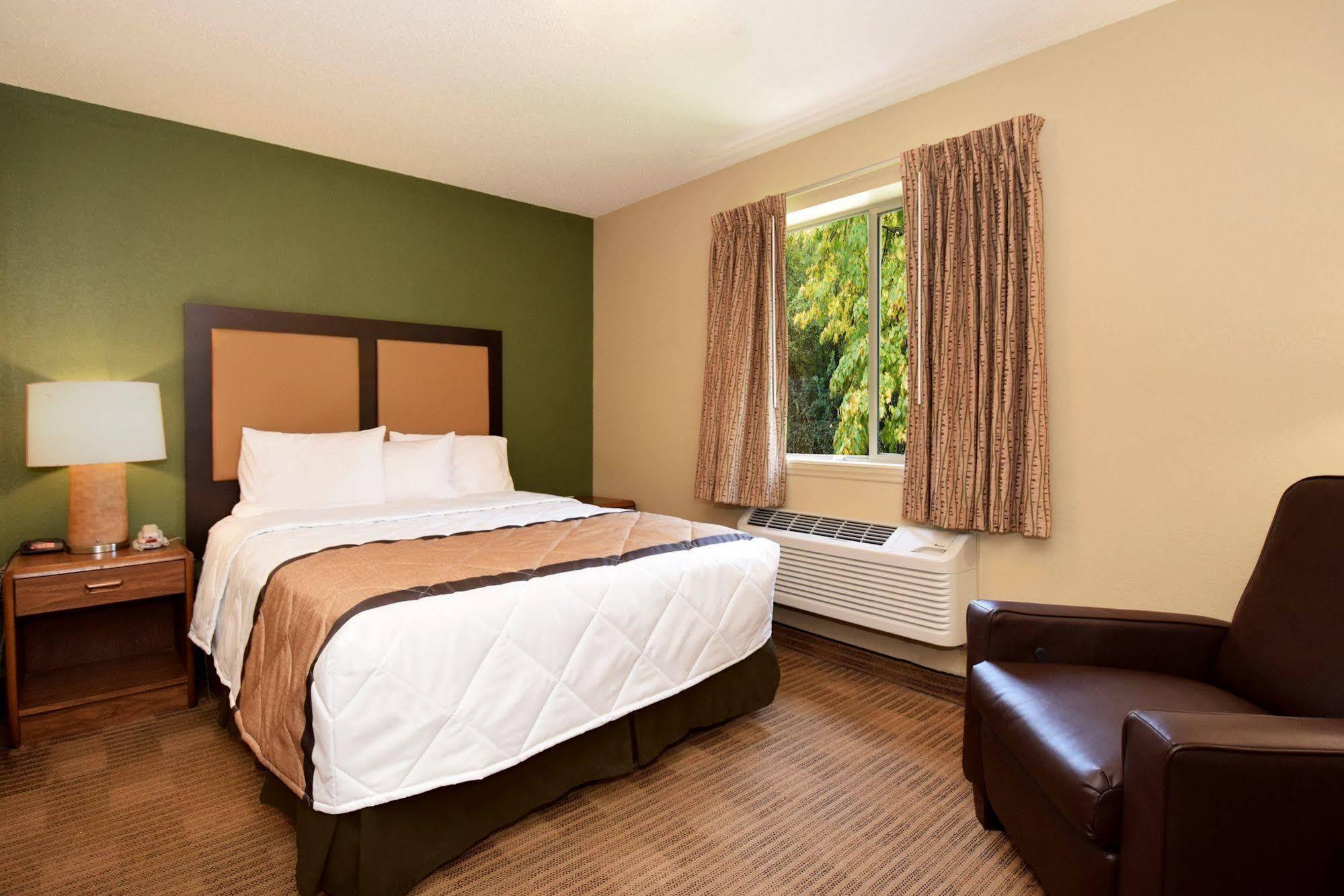 Extended Stay America Suites - Chicago - Lombard - Yorktown Center Zewnętrze zdjęcie