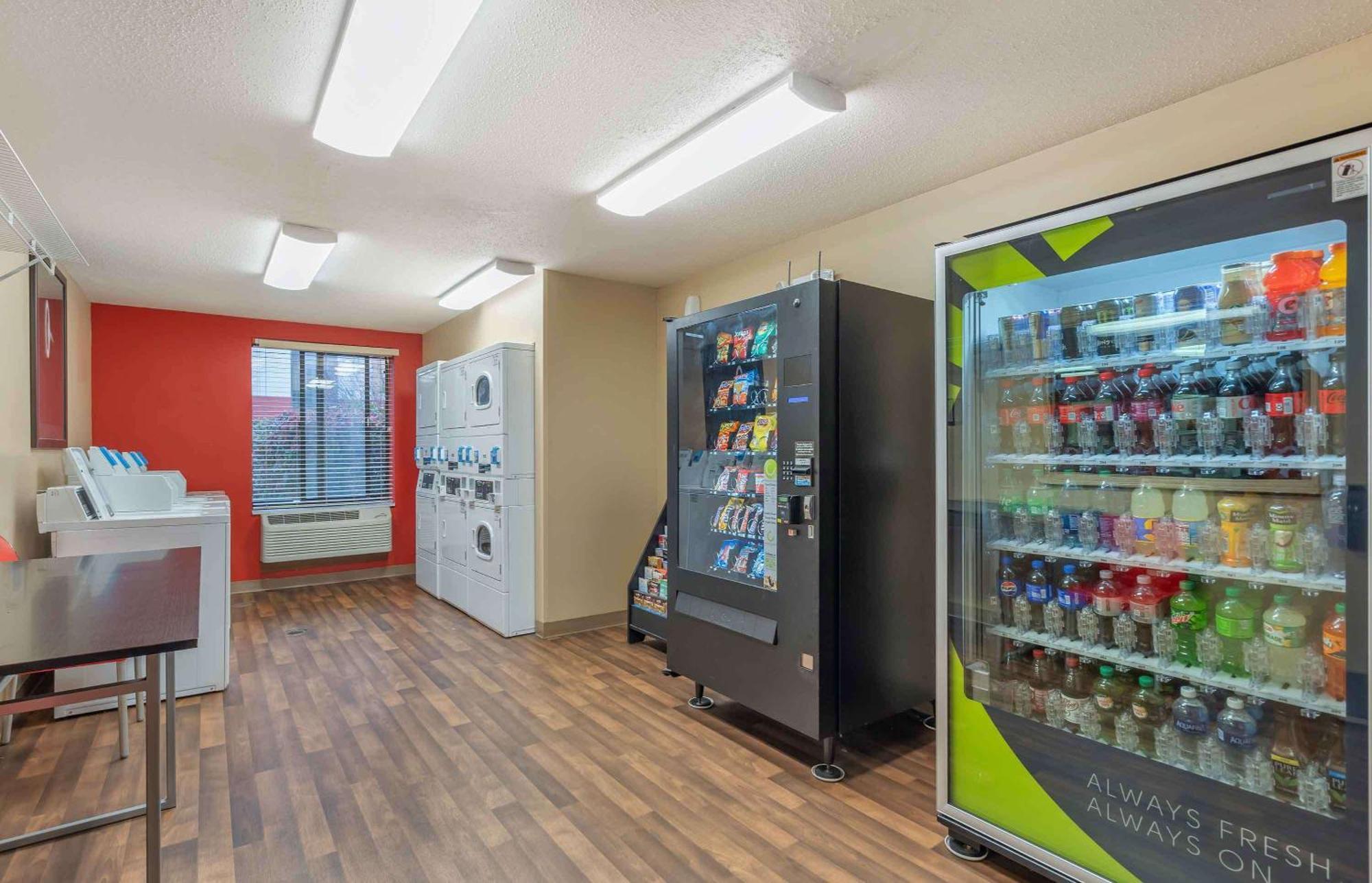 Extended Stay America Suites - Chicago - Lombard - Yorktown Center Zewnętrze zdjęcie