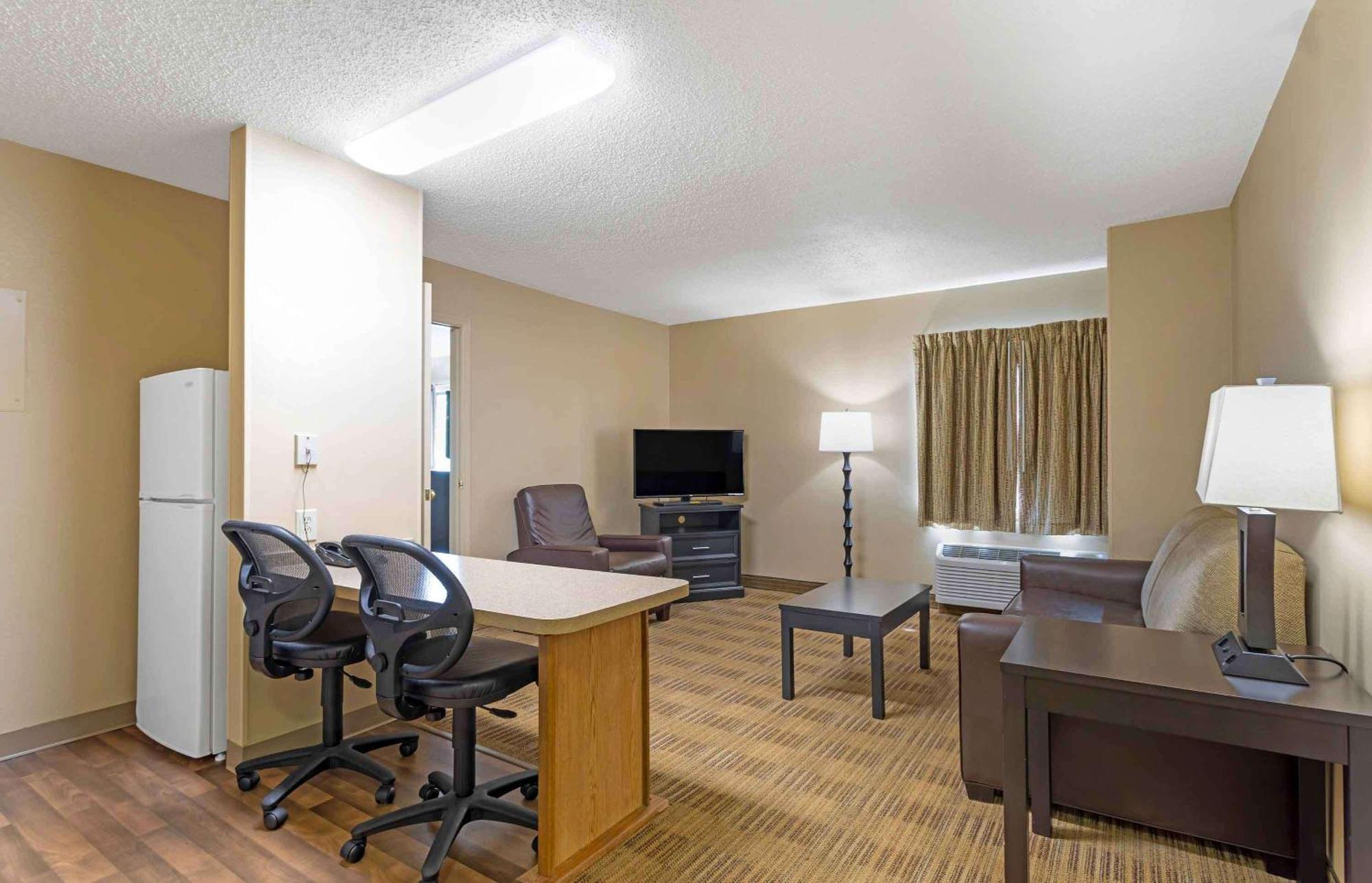 Extended Stay America Suites - Chicago - Lombard - Yorktown Center Zewnętrze zdjęcie