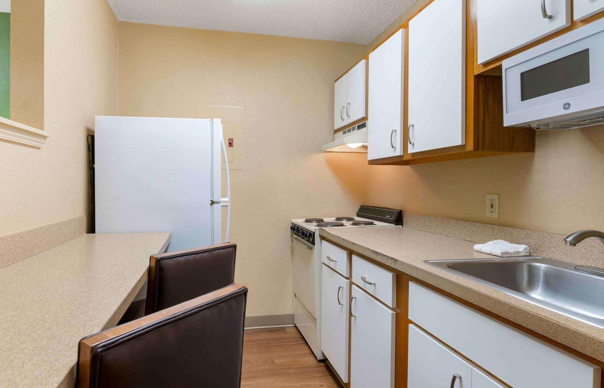 Extended Stay America Suites - Chicago - Lombard - Yorktown Center Zewnętrze zdjęcie
